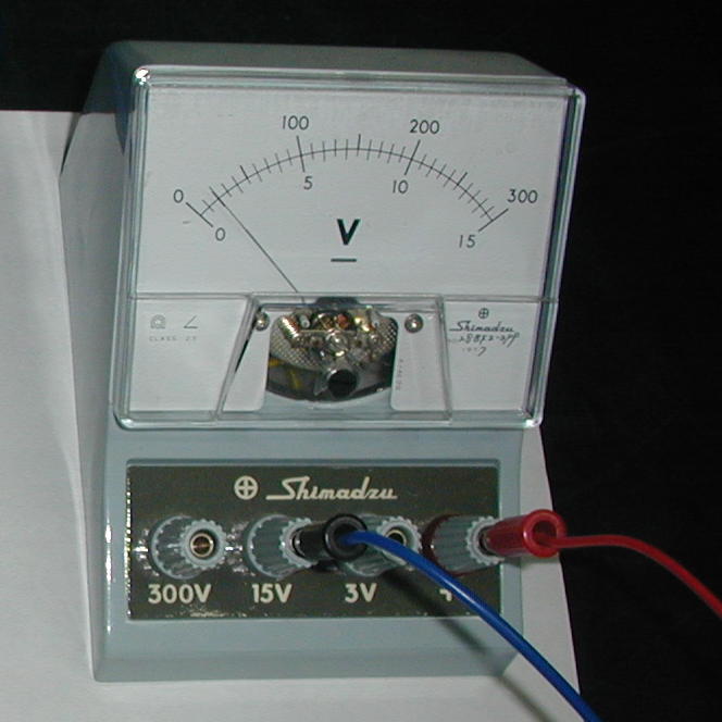 内部抵抗15kΩの電圧計