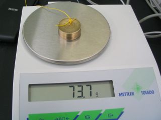 金属塊の質量の測定